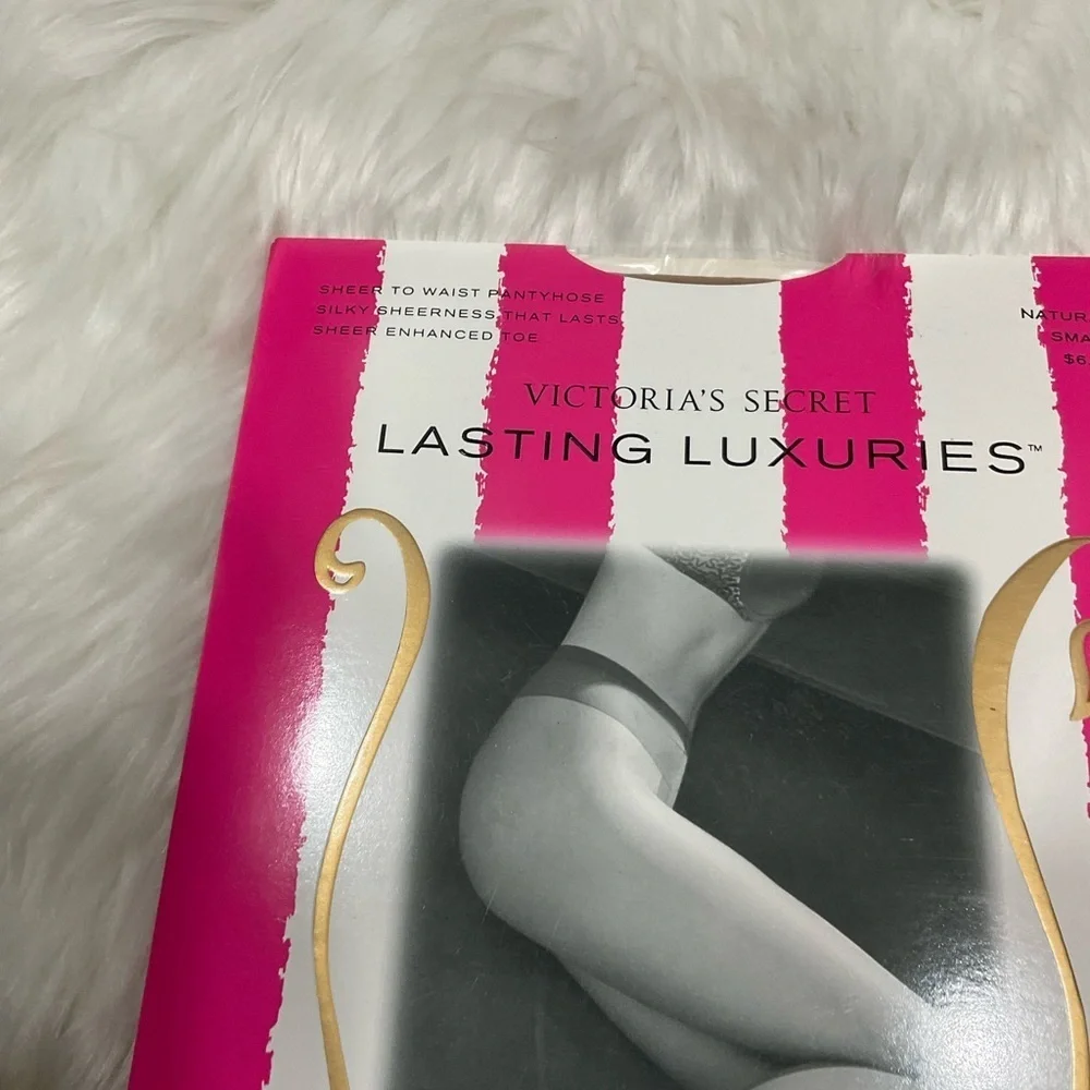 Rare Vintage Victoria's Secret Lasting Luxuries Natural Pantyhose